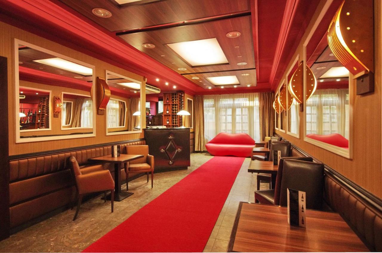 Hotel Corvin Gyula Ngoại thất bức ảnh