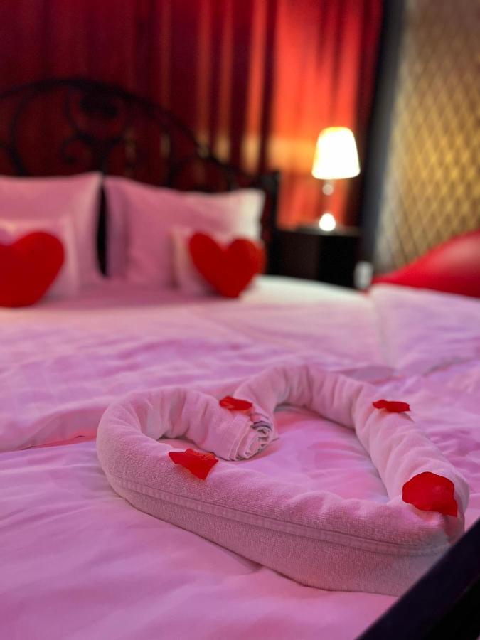 Hotel Corvin Gyula Ngoại thất bức ảnh